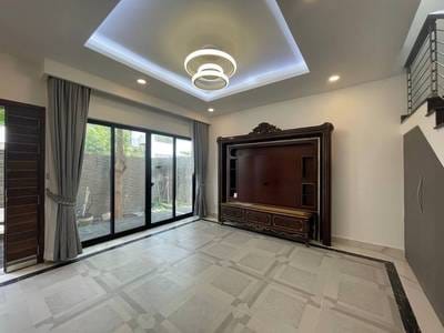 Vila K pronájmu in Srah Chak, Daun Penh, Phnom Penh