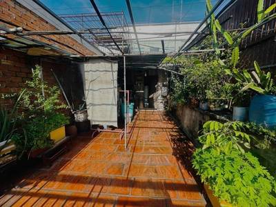 Daun Penh排屋出售，价格$135,000