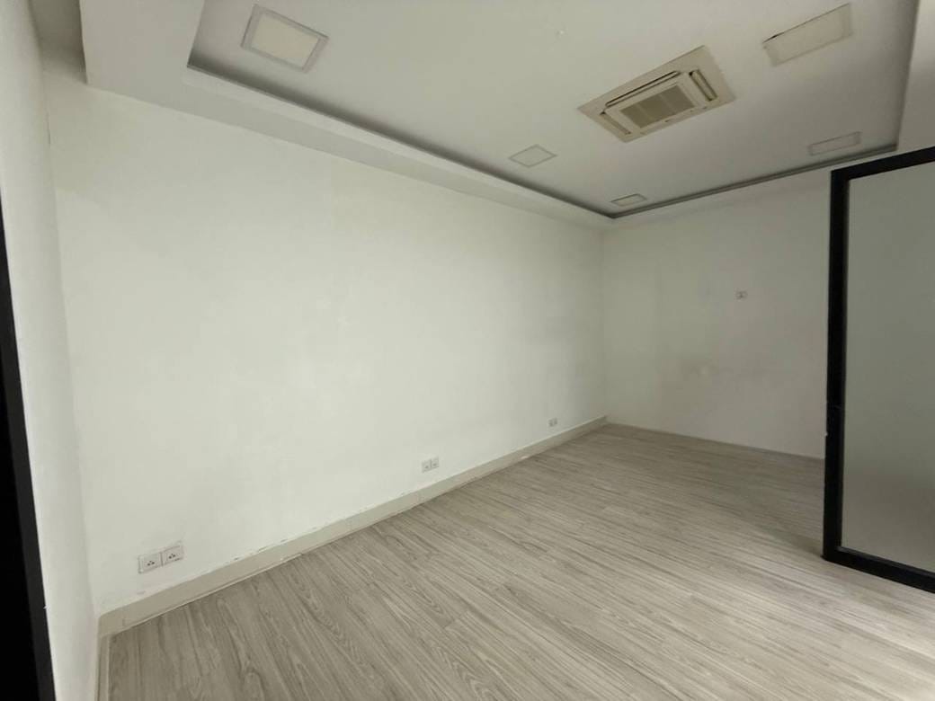 Aura Condominium | 57-158 sqm Living Size Kanceláře K pronájmu in Daun Penh