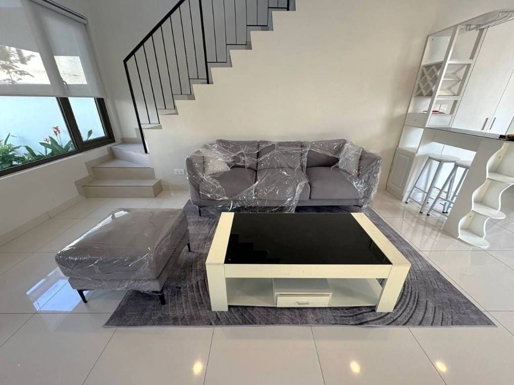 วิลล่า ราคา $1,800
