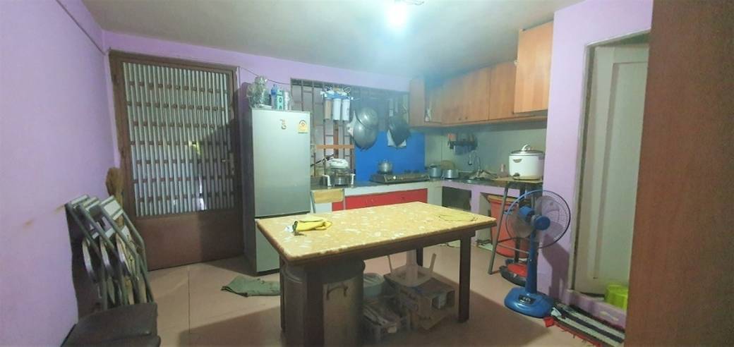 76 sqm Land Size Flat House Na prodej