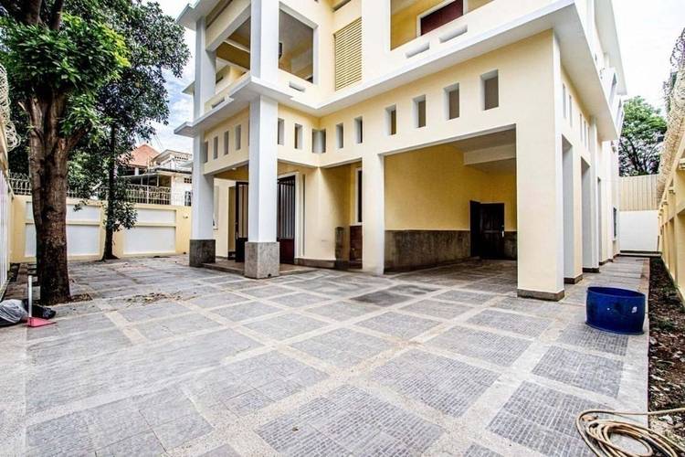 Villa À vendre à Boeung Kak 1, Toul Kork, Phnom Penh