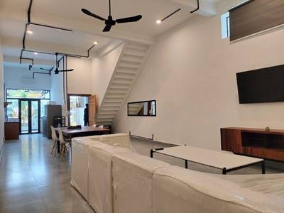 2 Bedrooms Apartment For Rent