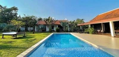 3,252 sqm Land Size Вилла Для Продажи