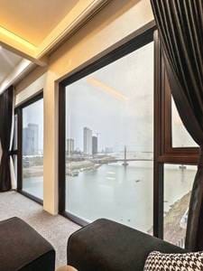 Vue Aston | $195,000 Condo