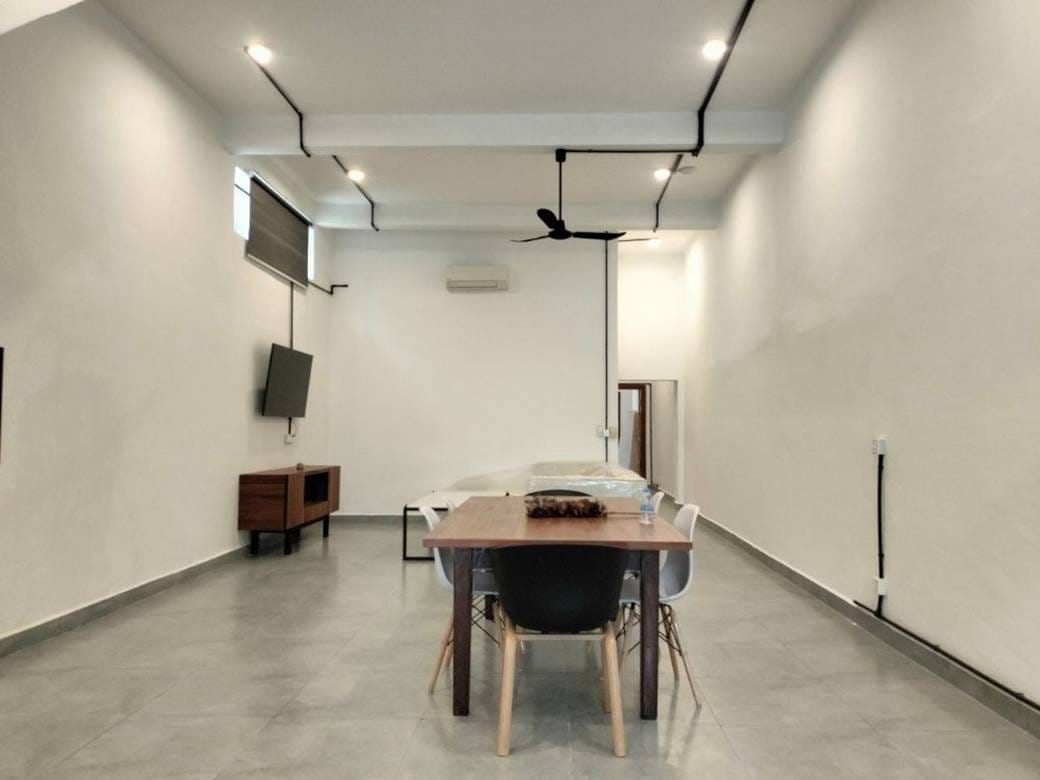 Apartment For Rent with 1 Parking Space