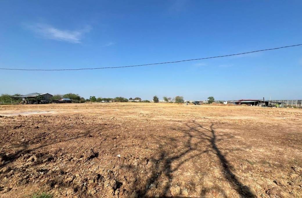 ដី សំរាប់លក់ ទំហំដី 19,439 ម៉ែត្រការ៉េ