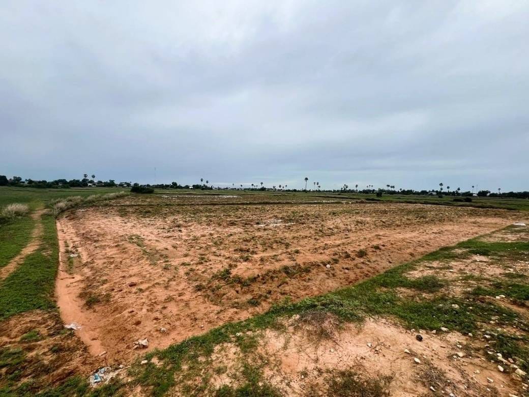Relief À vendre de 5,173 m² de terrain