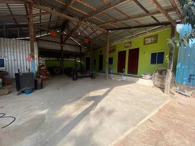 619 sqm Land Size House and lot Na prodej