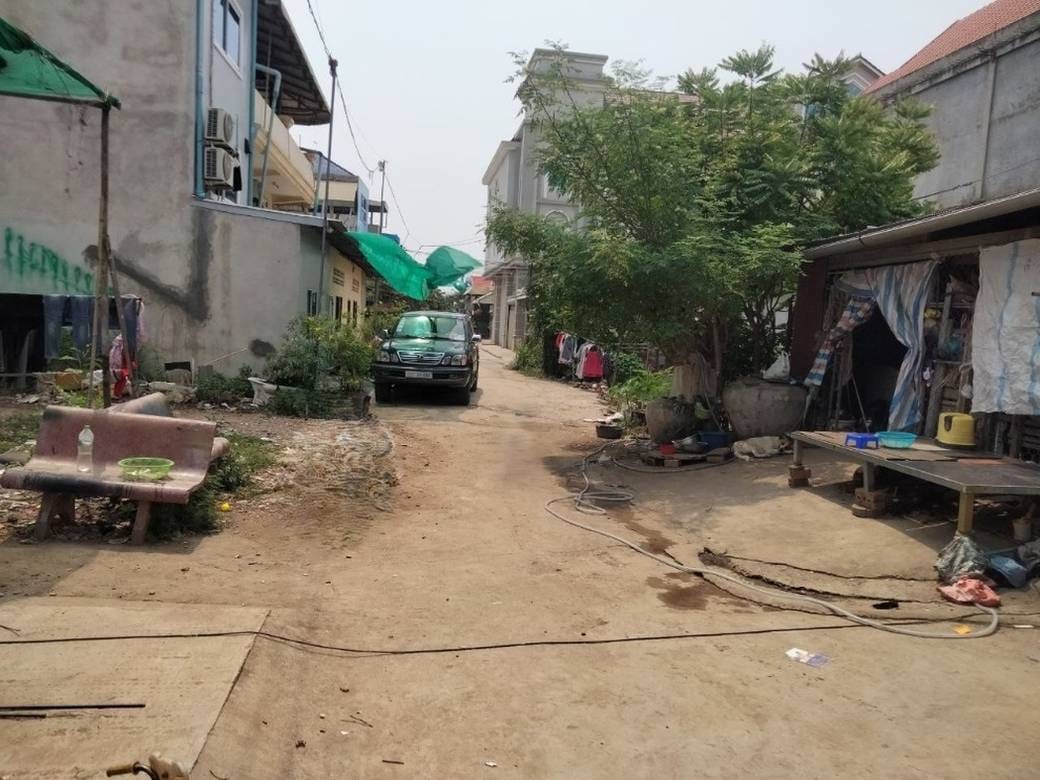 80 sqm Living Size House and lot Na prodej in Poipet