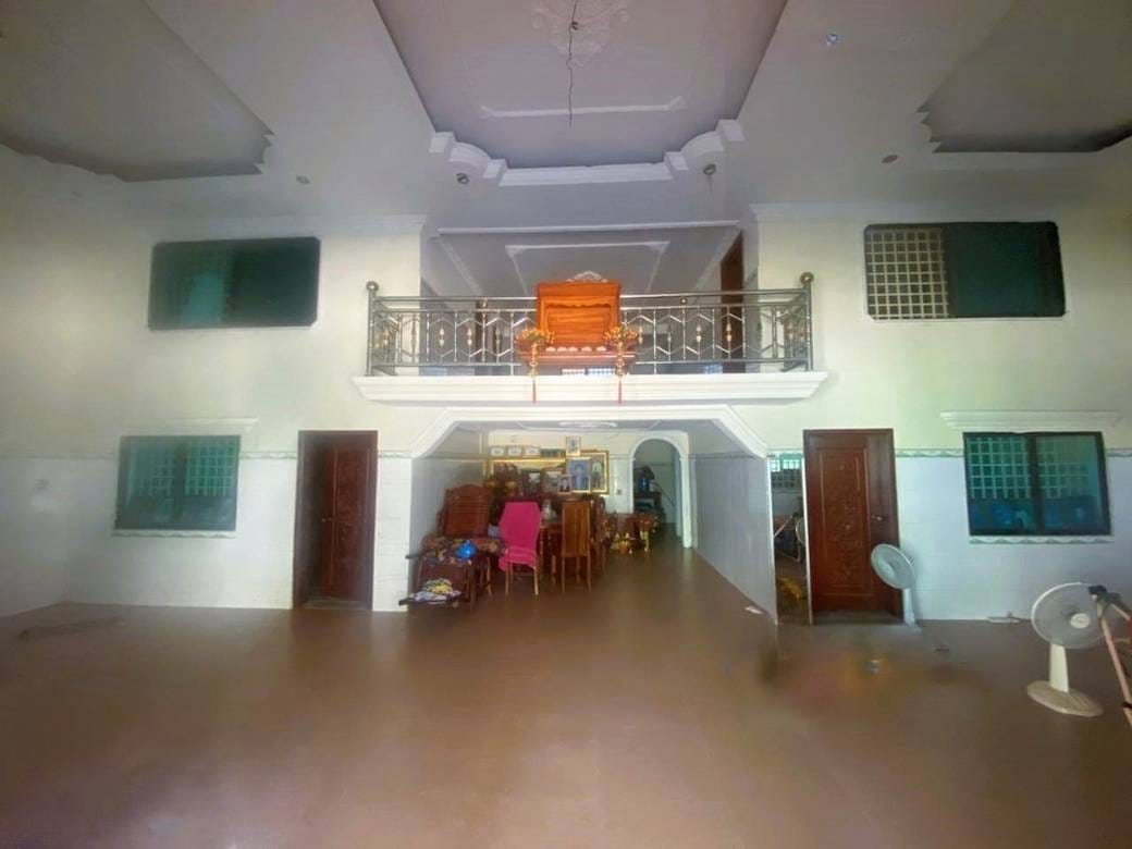 $127,000 Vila