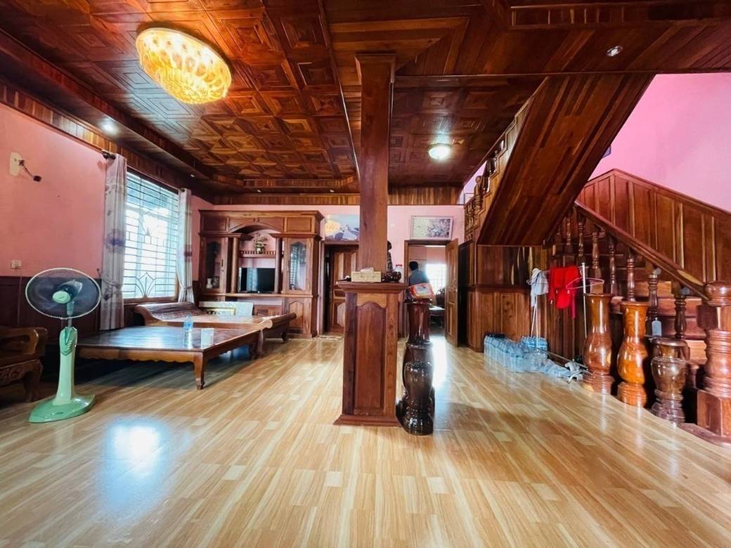 $250,000 Villa