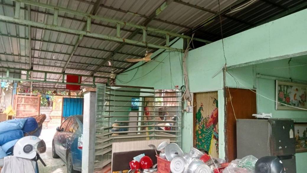 270 sqm Land Size Flat House Na prodej