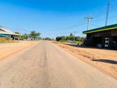 2,037 sqm Land Size Shophouse Na prodej