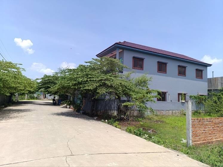 191 sqm Land Size House and lot Na prodej