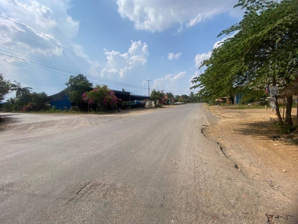 House and lot สำหรับขาย พื้นที่ใช้สอย 916 ตร.ม. ใน Pailin