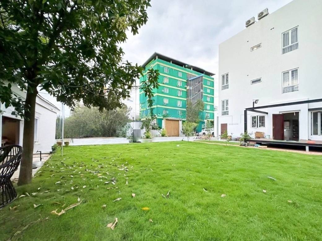 $4,500 Villa