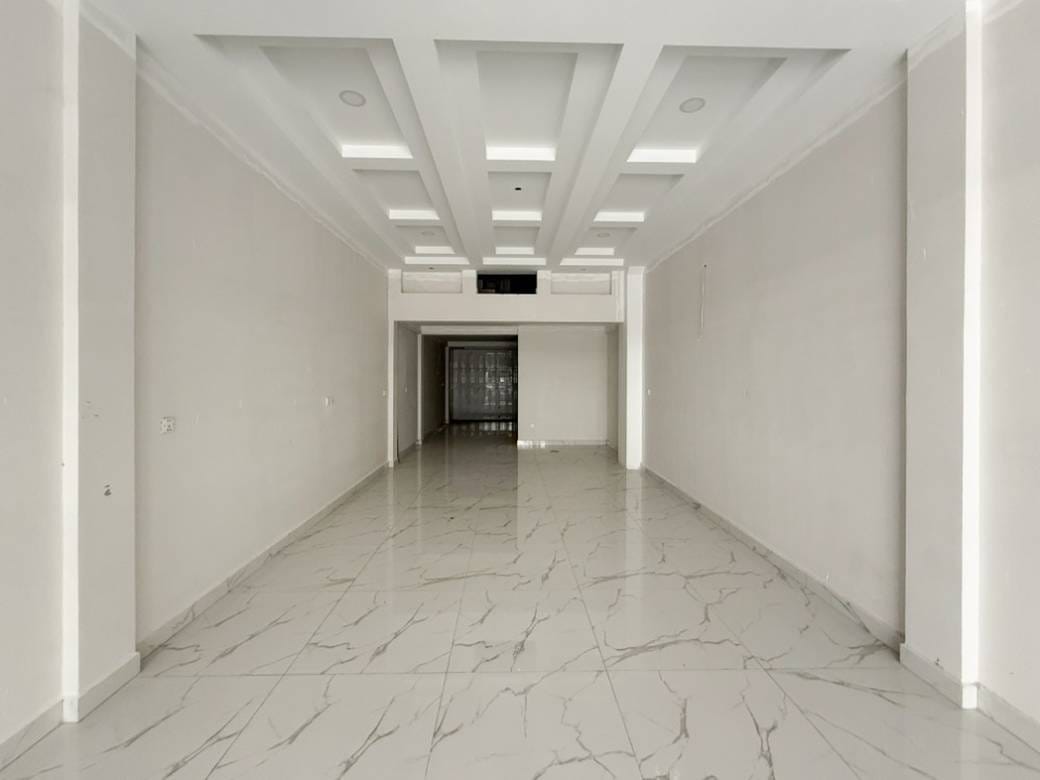 Dom szeregowy Na sprzedaż o powierzchni mieszkalnej 185.85 m² w Russey Keo