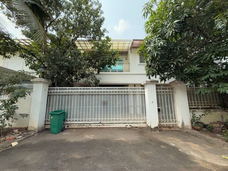 Villa À louer à Boeung Kak 1, Toul Kork, Phnom Penh