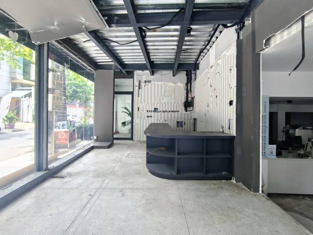 375 sqm Land Size CommercialShophouse K pronájmu for $5,000