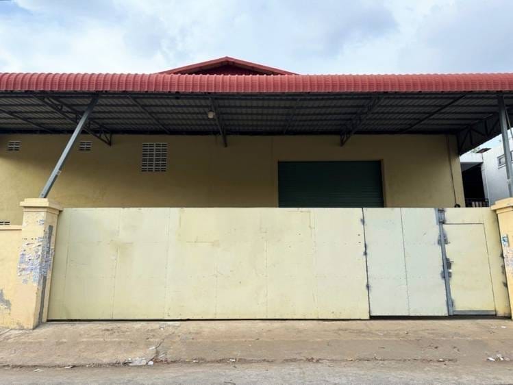 Warehouse For Rent in Phnom Penh Thmey, Sen Sok, Phnom Penh