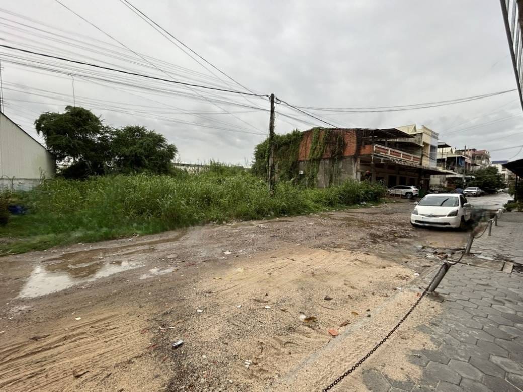 Lot For Sale in Meanchey $350,000