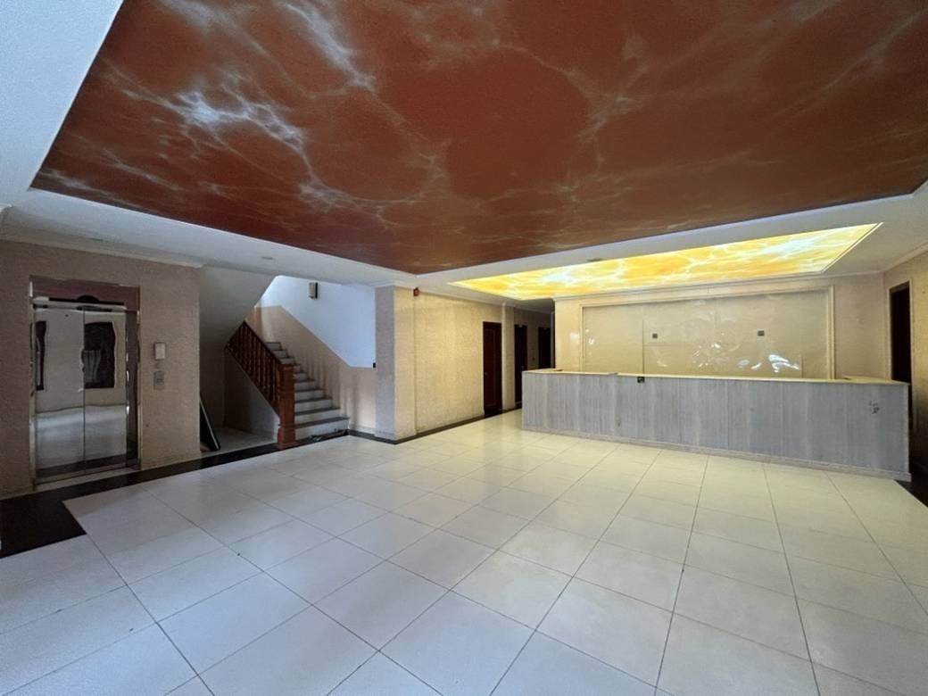 Hotel For Sale & Rent in Chamkarmon $2,300,000