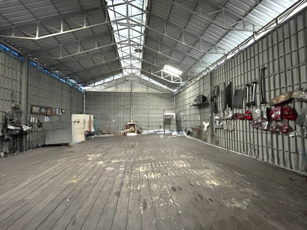 Meanchey仓库出租，价格$1,300