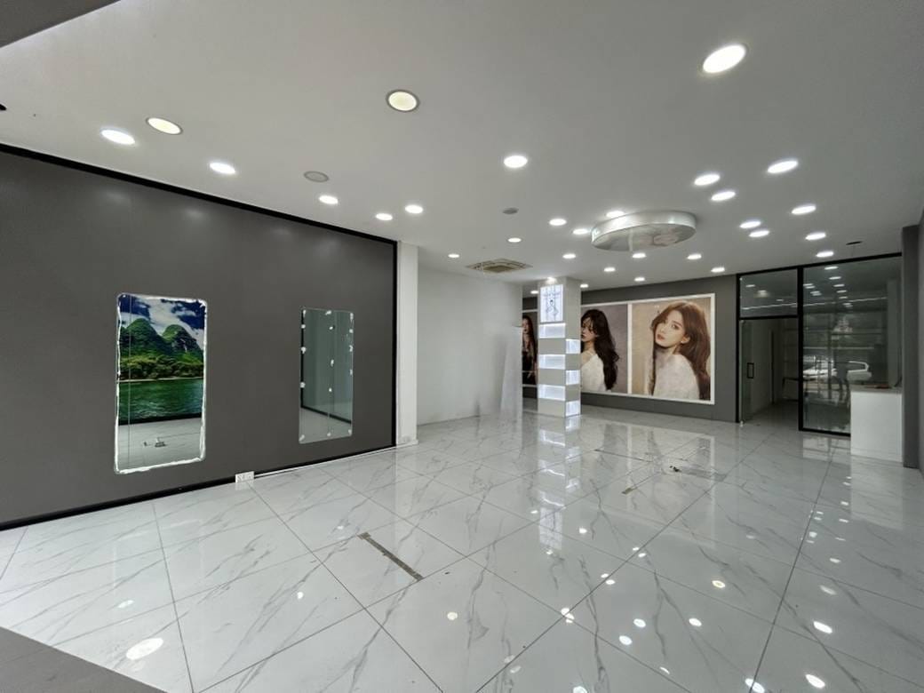 Shophouse K pronájmu in Chamkarmon $4,296