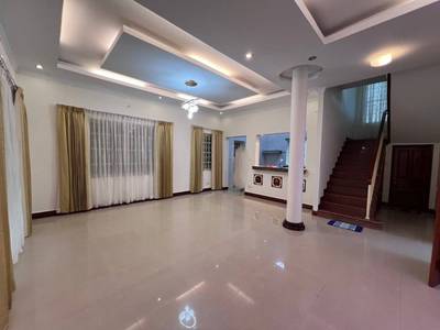 Vila K pronájmu in Tonle Bassac, Chamkarmon, Phnom Penh