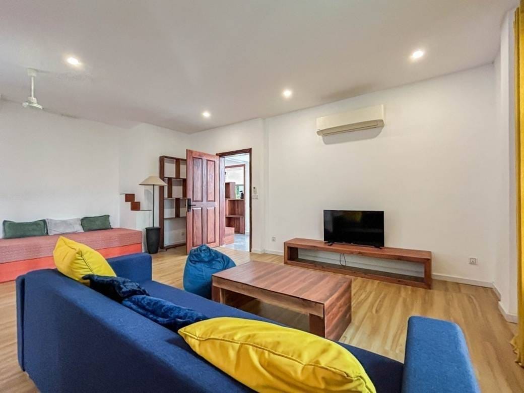 Chamkarmon套房出租，价格$1,500