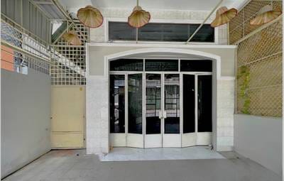 $900 Shophouse