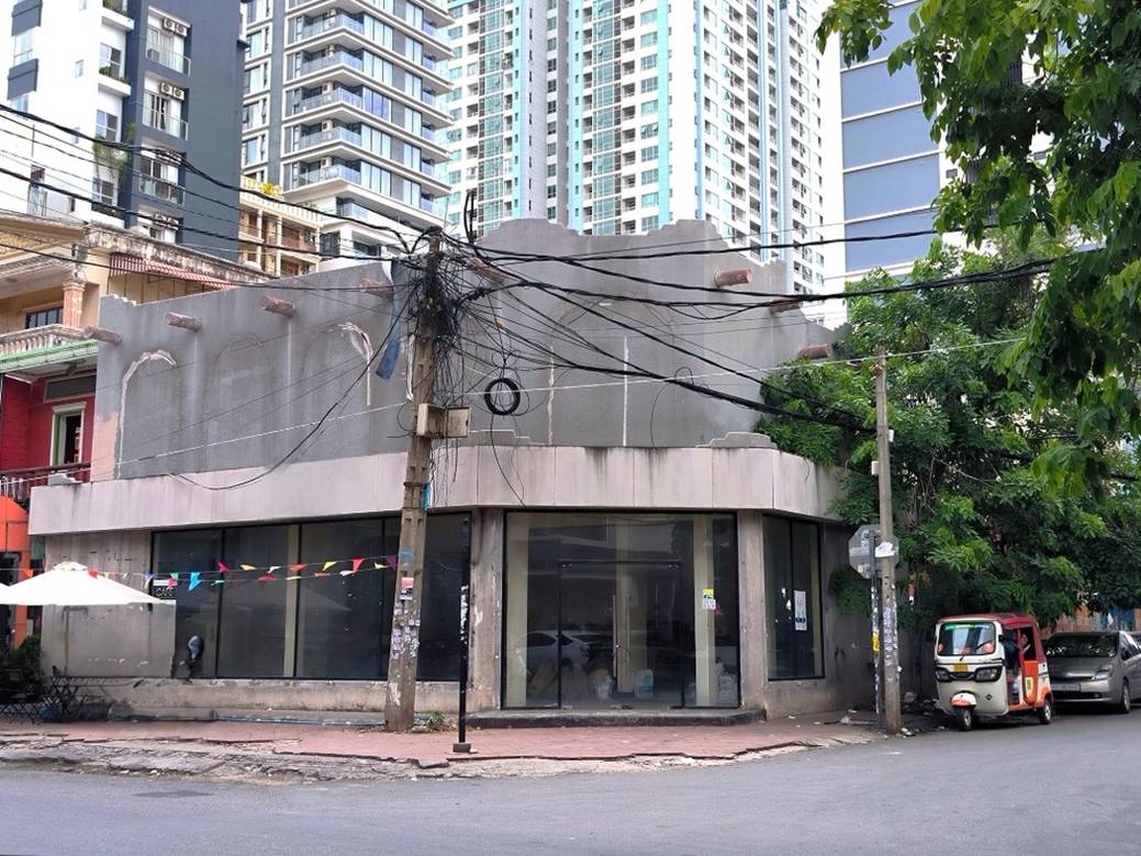 600平方米土地面积的CommercialShophouse出租