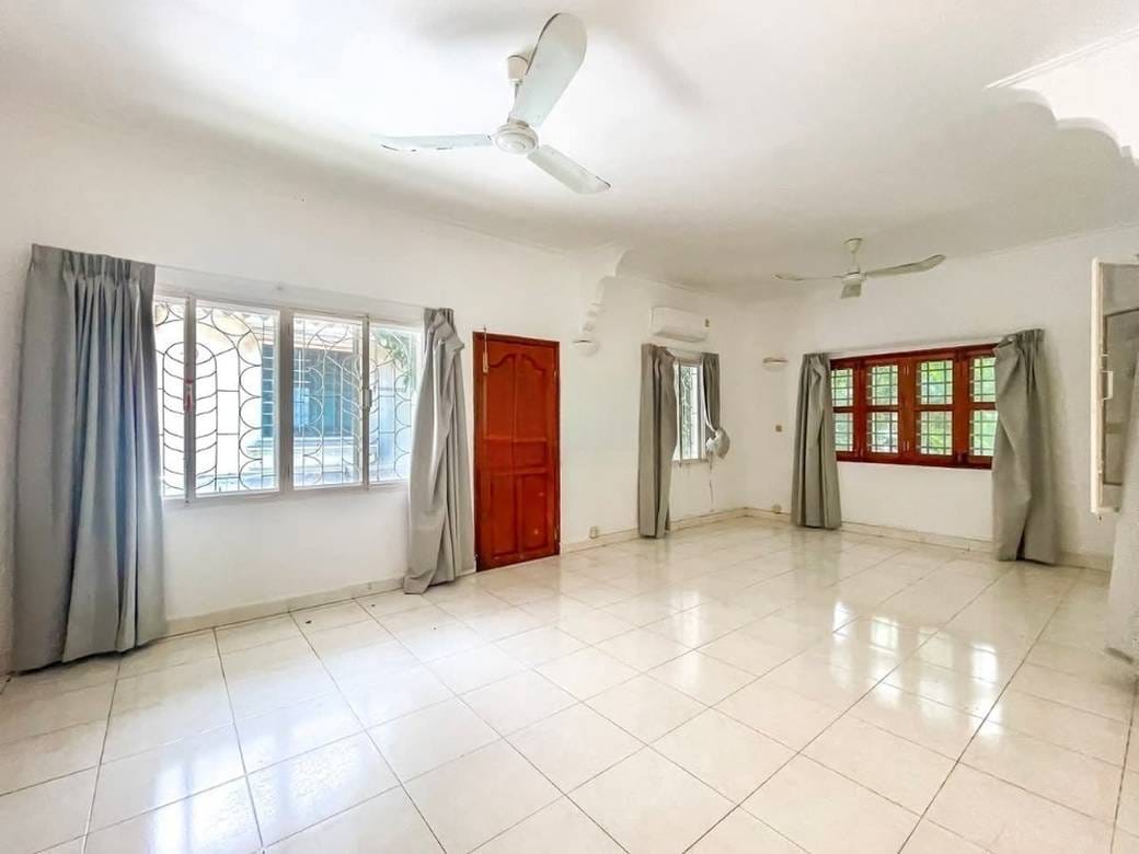 Vila K pronájmu in Tonle Bassac, Chamkarmon, Phnom Penh