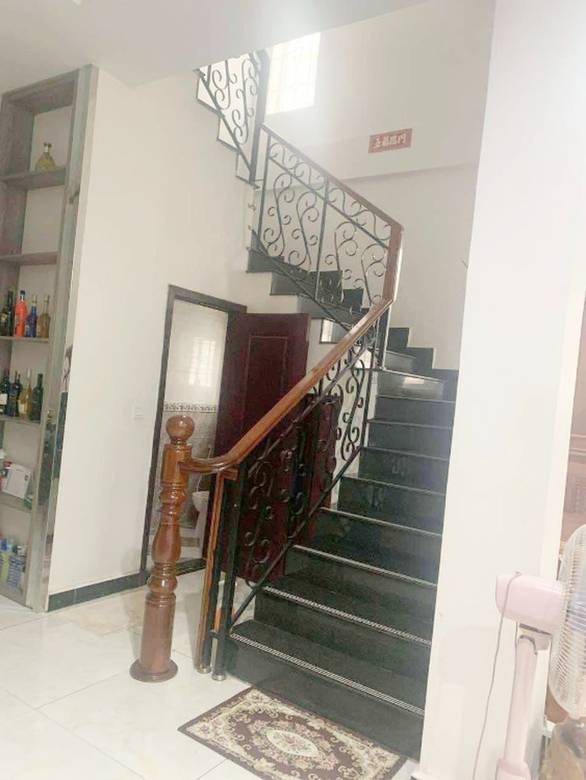 Chroy Changvar双子别墅出售，价格$320,000