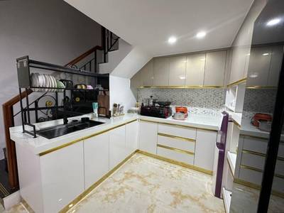 Boeng Keng Kang店屋出售，价格$275,000