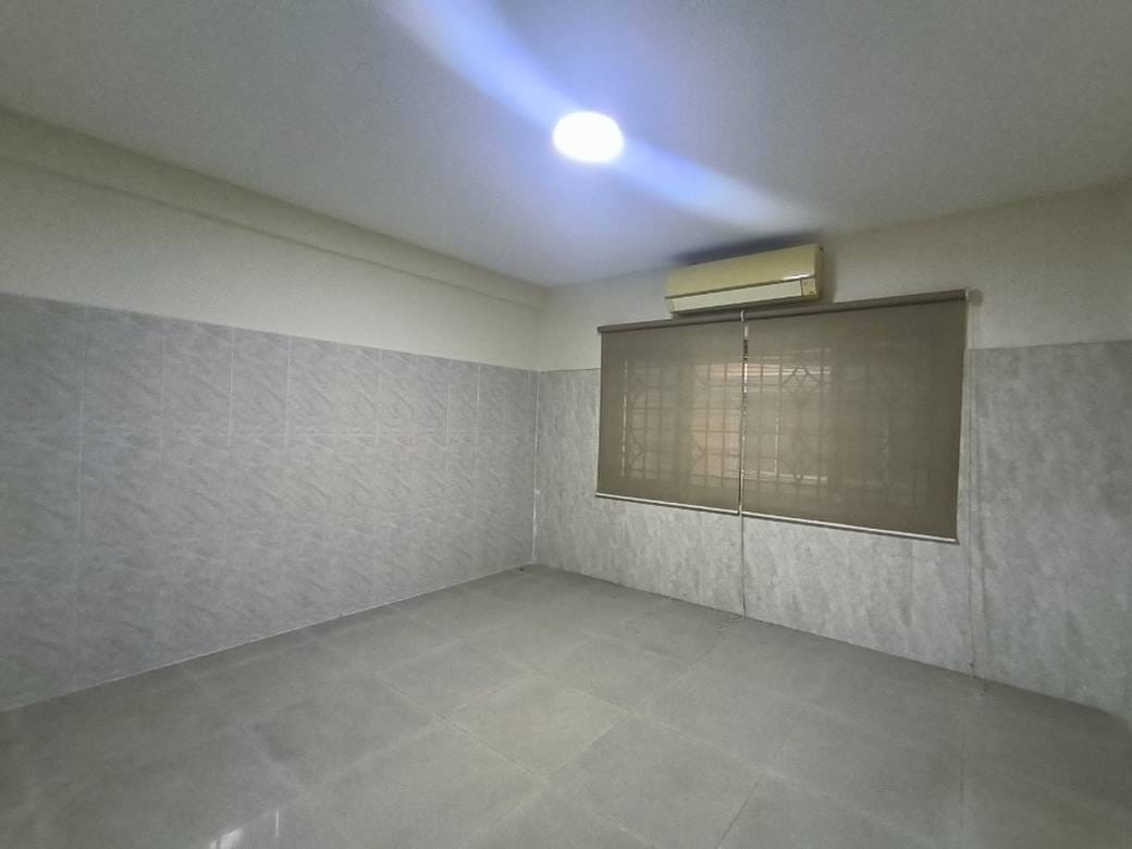 Tumnob Tuek Shophouse K pronájmu in Tumnob Tuek