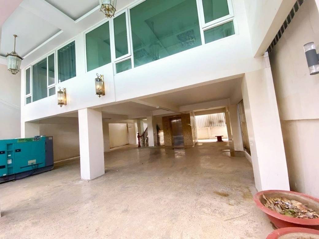 Building For Rent in Tumnob Tuek, Boeng Keng Kang, Phnom Penh