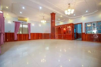 Vila K pronájmu in Tonle Bassac, Chamkarmon, Phnom Penh