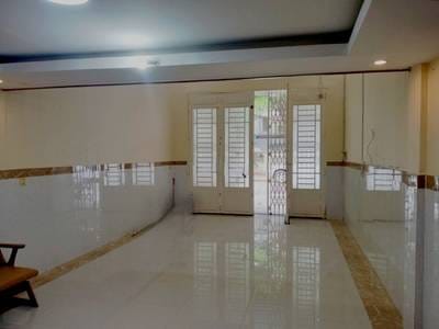 Shophouse Na prodej in Sen Sok $195,000