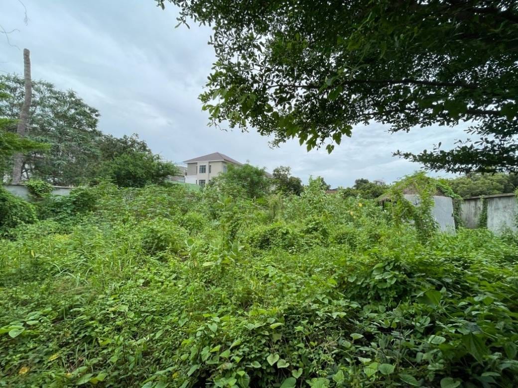 Chbar Ampov土地出售，价格$1