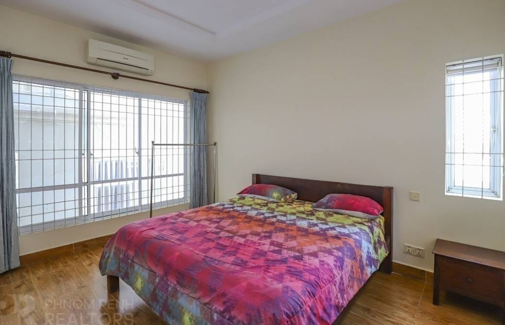 Apartment For Rent in Boeng Keng Kang $300