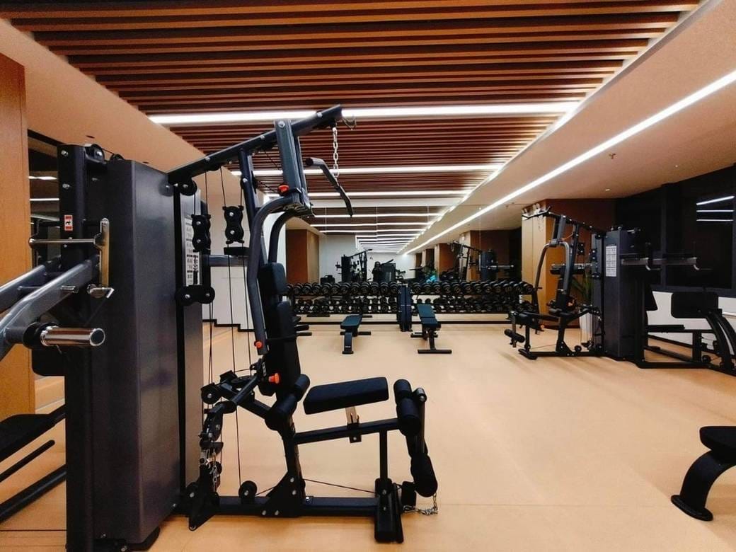 The Pinnacle Residence | $500 Condo