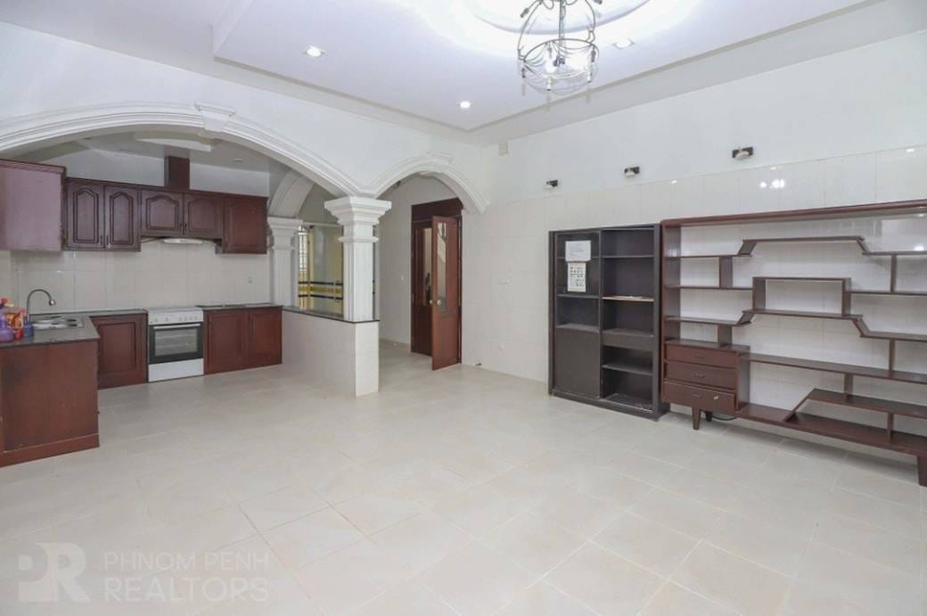 Villa For Rent in BKK 1, Boeng Keng Kang, Phnom Penh