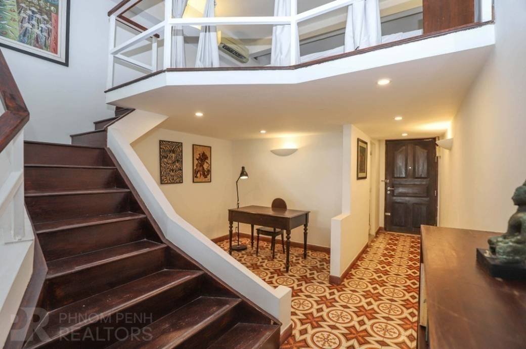 Apartment For Rent in Phsar Chas, Daun Penh, Phnom Penh