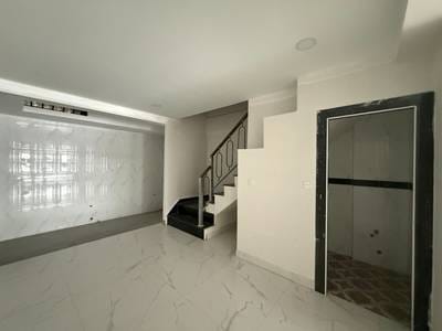 Рядовой дом Для Продажи in Russey Keo $180,000