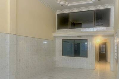 $1,300 Shophouse