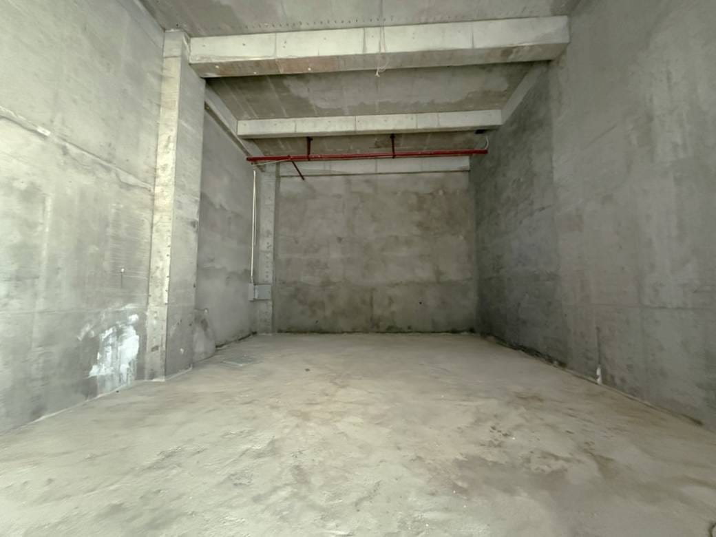 居住面積127.1㎡の店舗付住宅賃貸物件（Daun Penh）