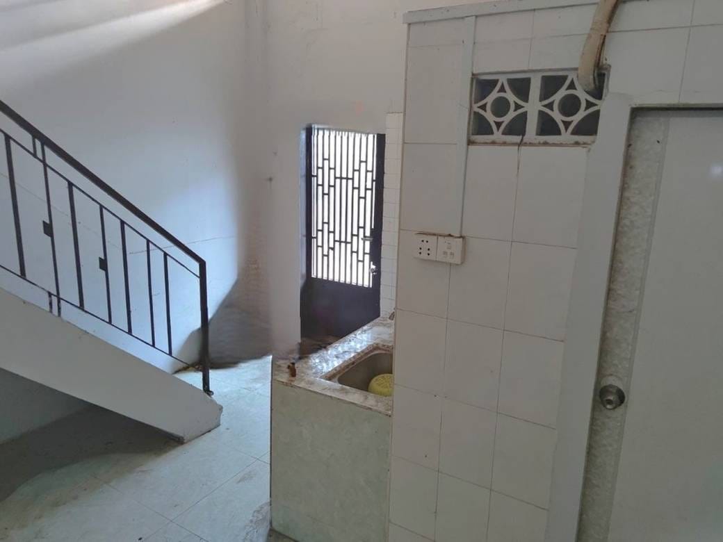 Flat House Na prodej in Phsar Kandal II, Daun Penh, Phnom Penh