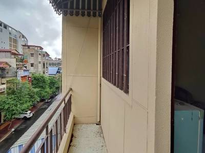 Phsar Kandal II Flat House Na prodej in Phsar Kandal II